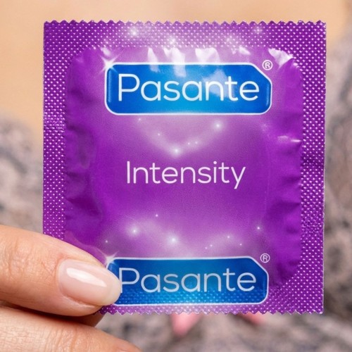 Prezerwatywy prążkowane Pasante Intensity z wypustkami cienkie nawilżane 1 szt.